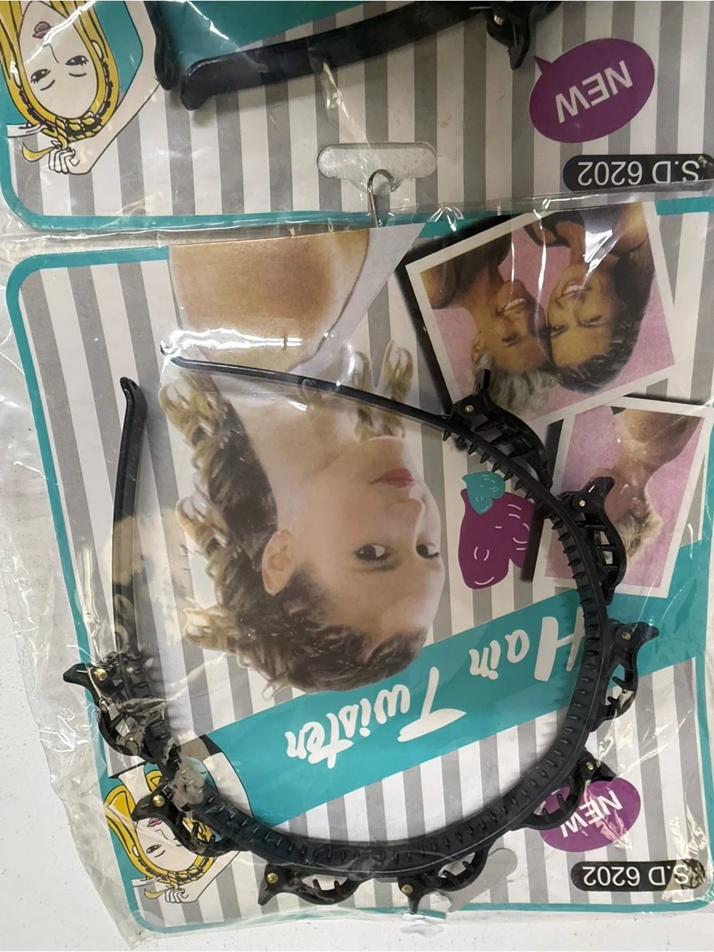Twister Black Kids Plastic Headband with Teeth